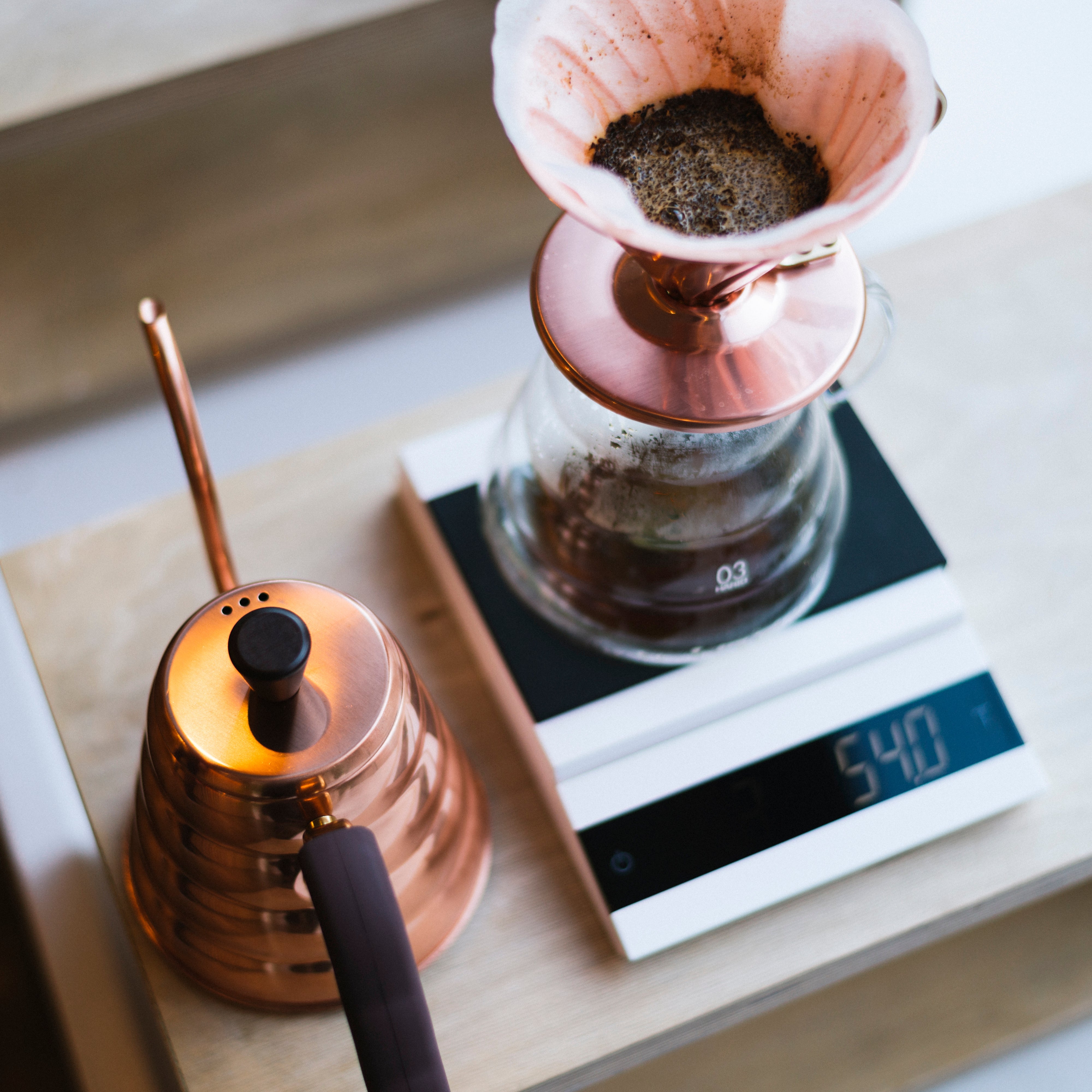 Felicita Parallel Coffee Scale - White